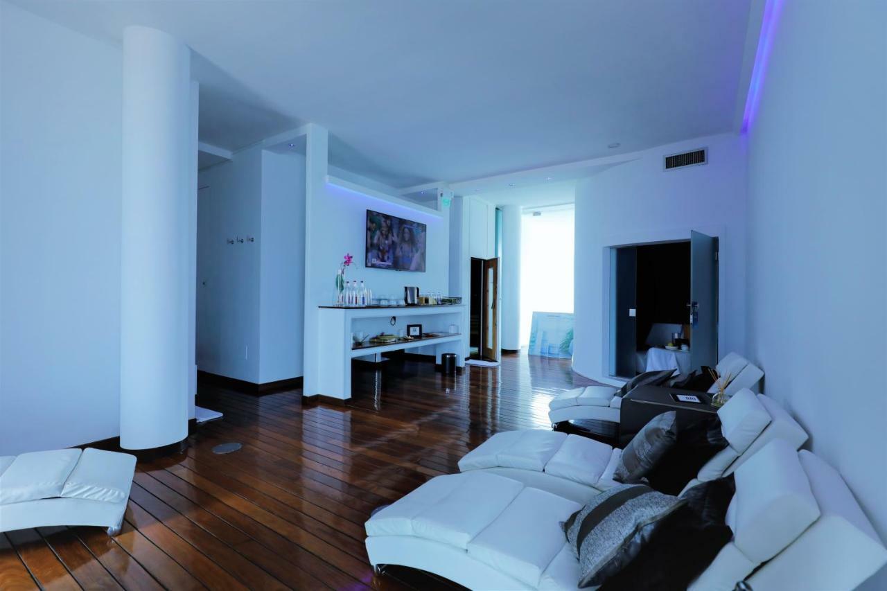 Radisson Blu Es. Hotel, Roma Εξωτερικό φωτογραφία A modern living room